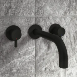 Arezzo Fluted Round Matt Black Wall Mounted (3TH) Bath Filler Tap -Bathroom Supply Shop az1wtmbfnlrg