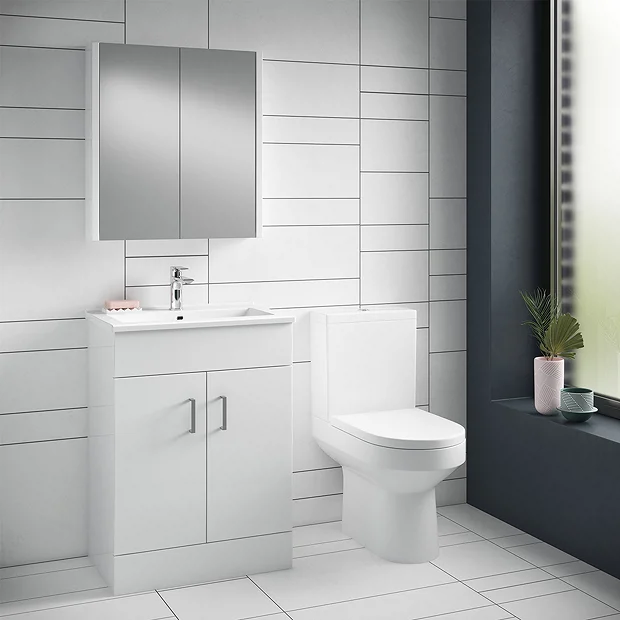 EcoDelux Metro Water Saving Close Coupled Toilet + Soft Close Seat 1 EcoDelux Metro Water Saving Close Coupled Toilet + Soft Close Seat