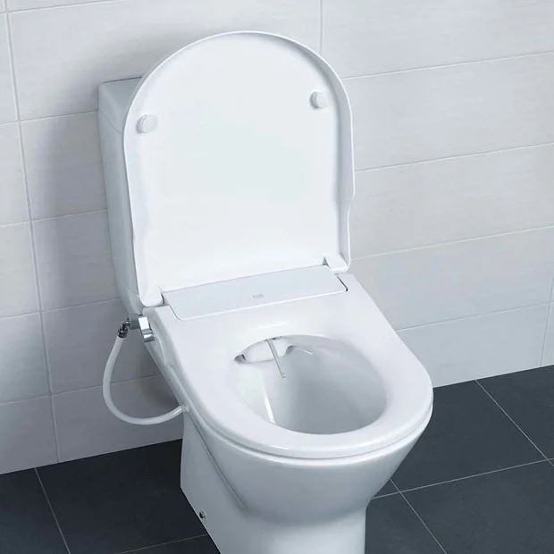 RAK Manual Non-Electric Bidet Function Soft Close Toilet Seat 2 RAK Manual Non-Electric Bidet Function Soft Close Toilet Seat - Image 2